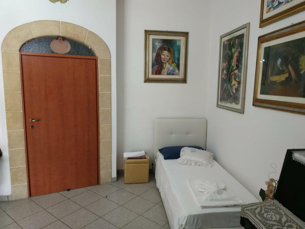 B&B Tra I Mari Del Salento Lecce Exteriér fotografie